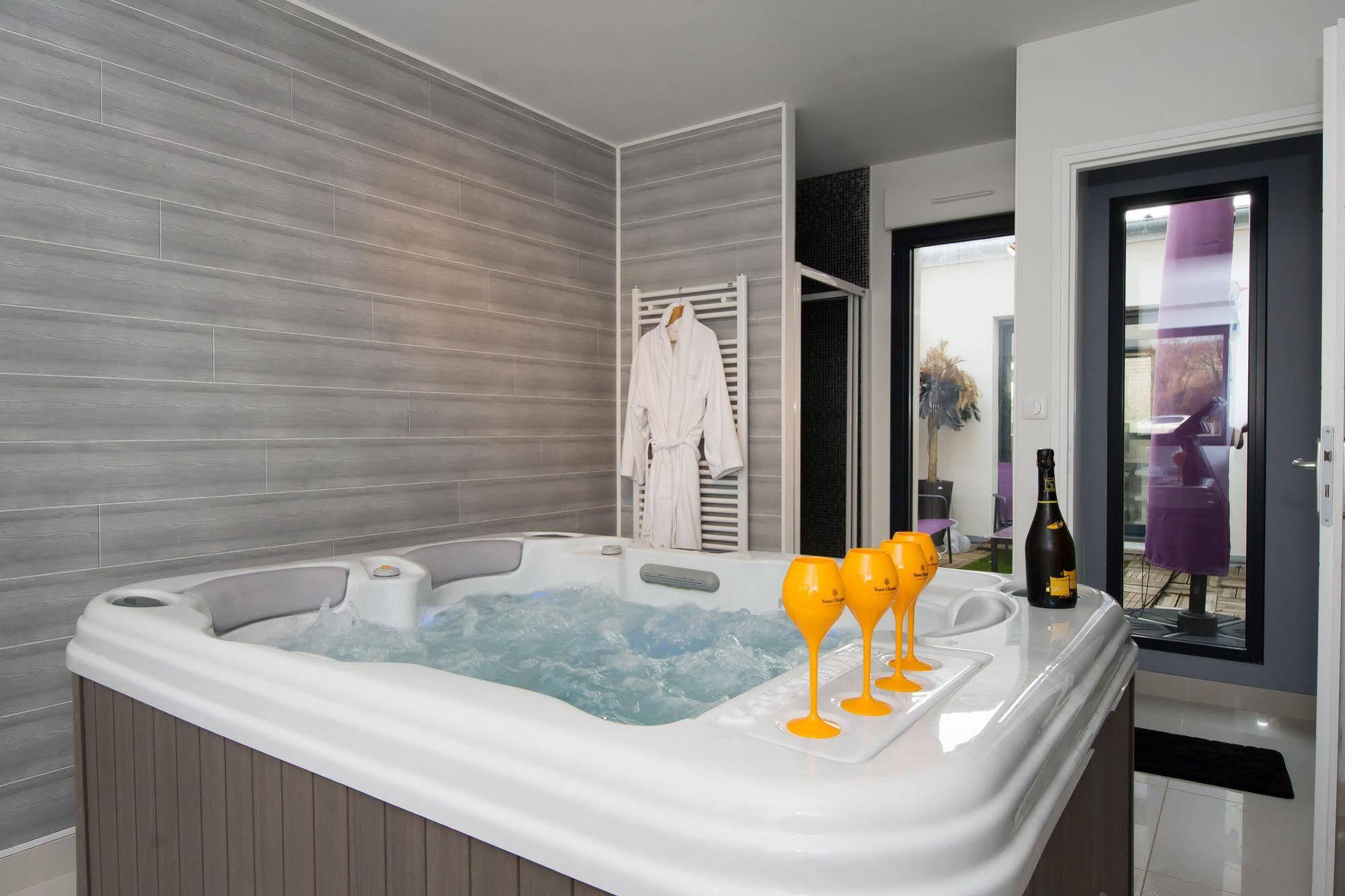 Villa D'Aÿ-Champagne Extérieur photo